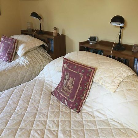 Castle Farmhouse Bed And Breakfast Glenfield Dış mekan fotoğraf